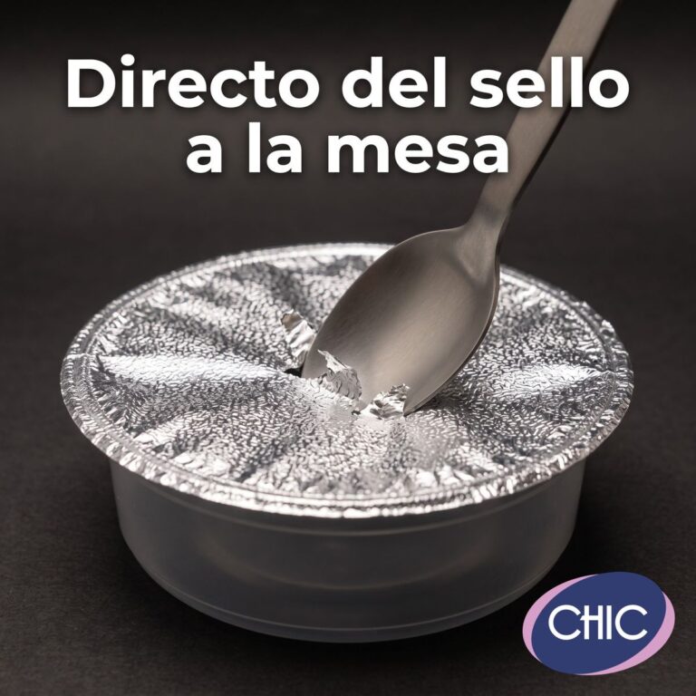 Tarrina plástica CHIC sellada con foil lista para servir